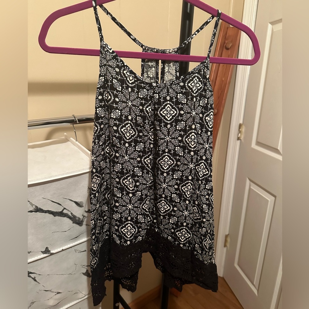 Mossimo Thin Strap Black & White Top